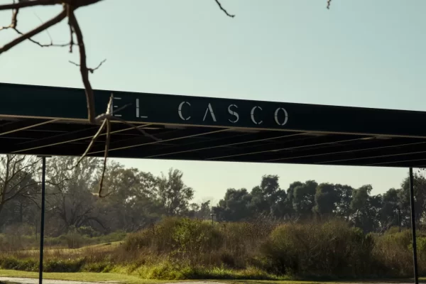 El Casco carrousel-2